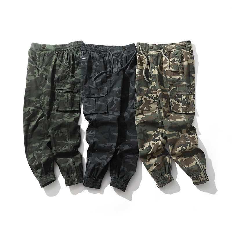 Men's cargo joggers in camouflage print, elastic waistband and cuffs.