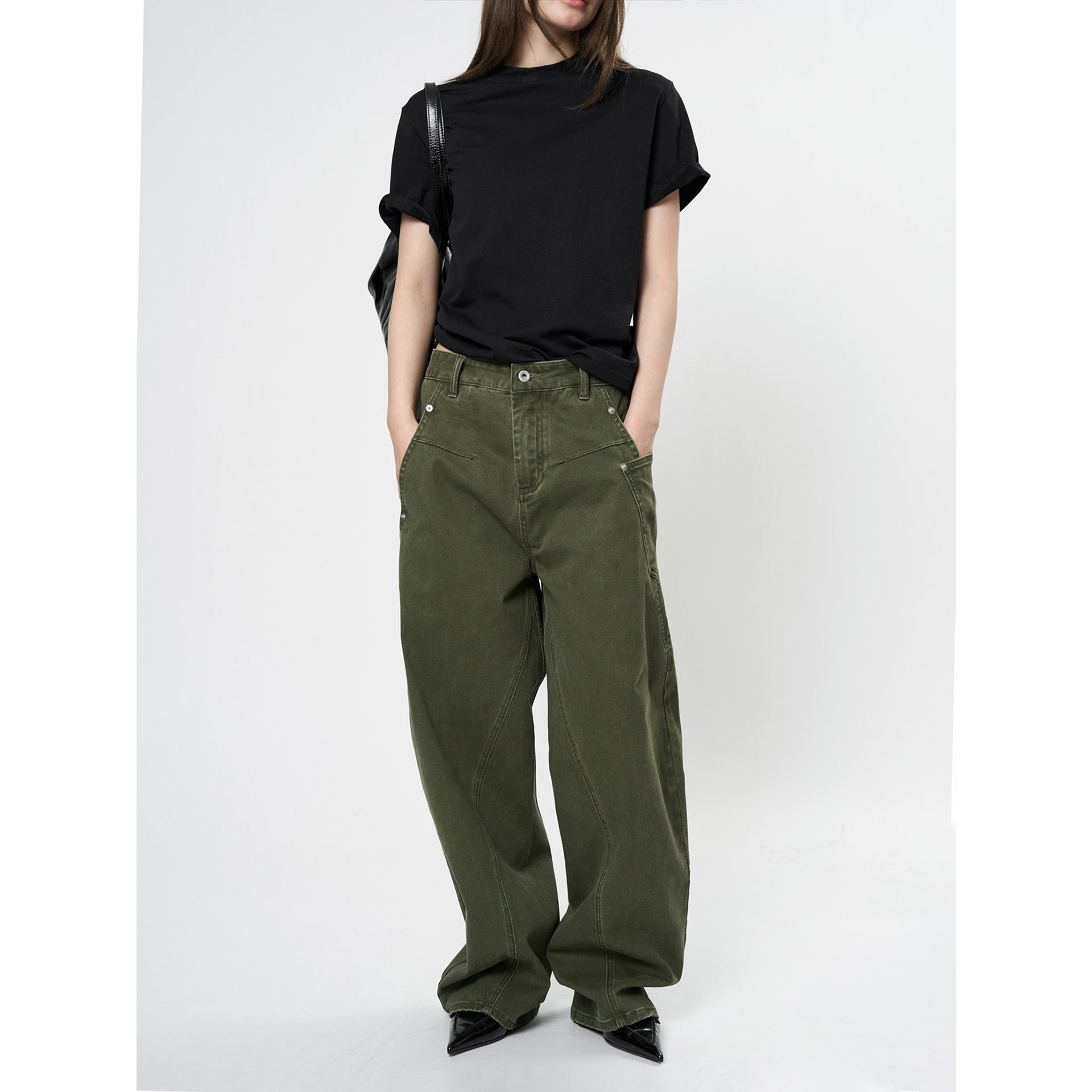 Women's high-waisted worker pants with wide leg and utility pockets Chichicherry