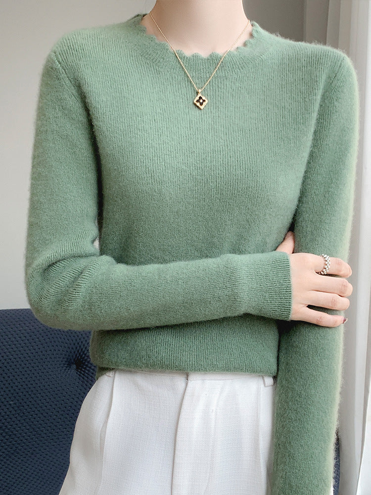Women's Soft Fine Knit Sweater with Wavy Round Neckline and Cashmere-like Surface Chichicherry