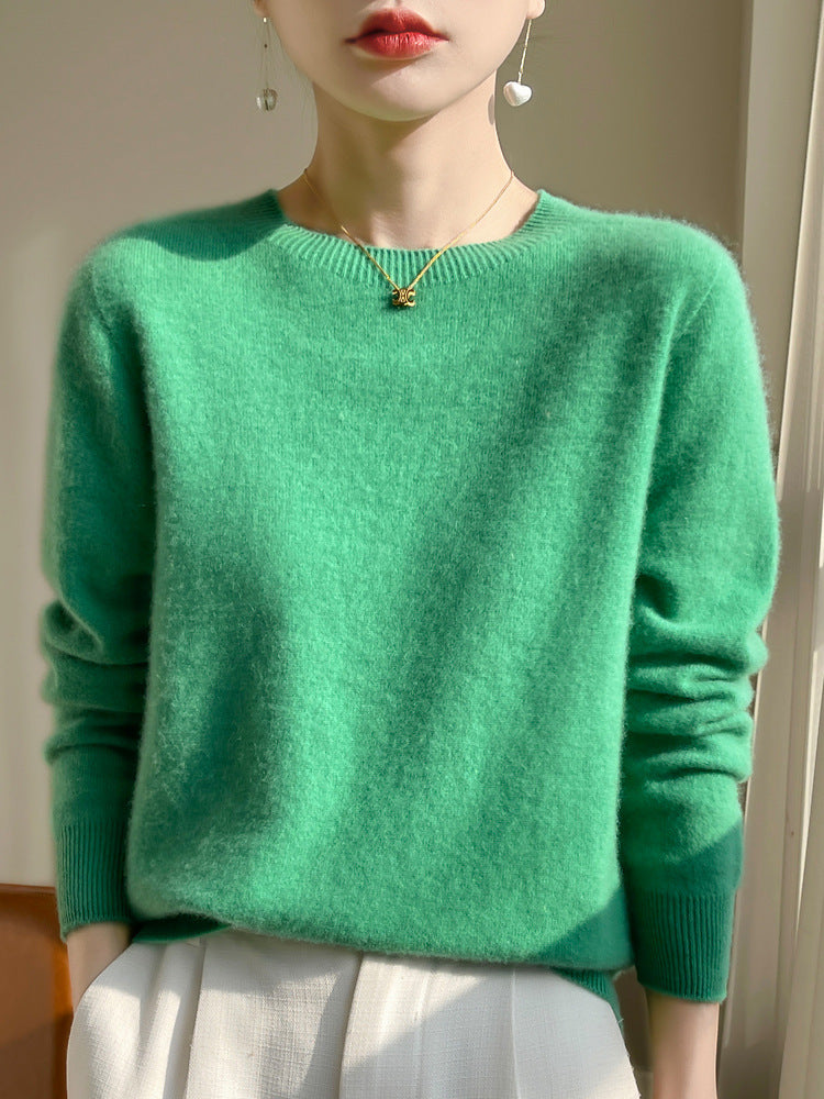 Women Luxurious Cuddle Knit Sweater with Round Neck and Mohair Look Chichicherry