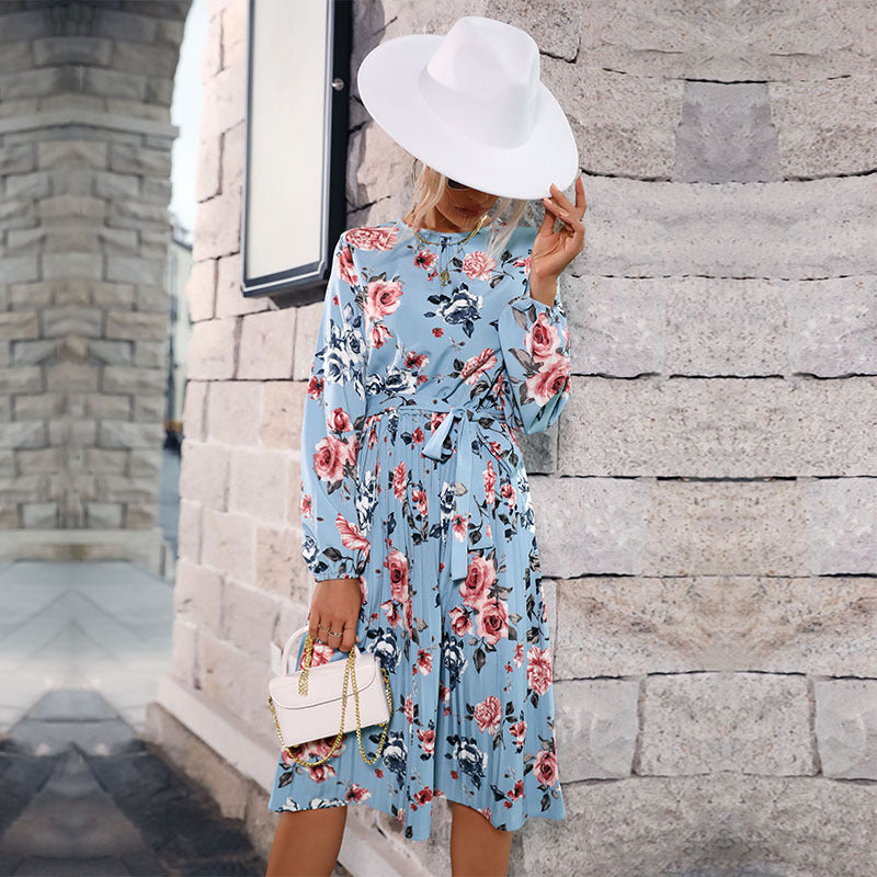 Women's midi dress with floral print, pleated skirt and fitted tie belt Chichicherry