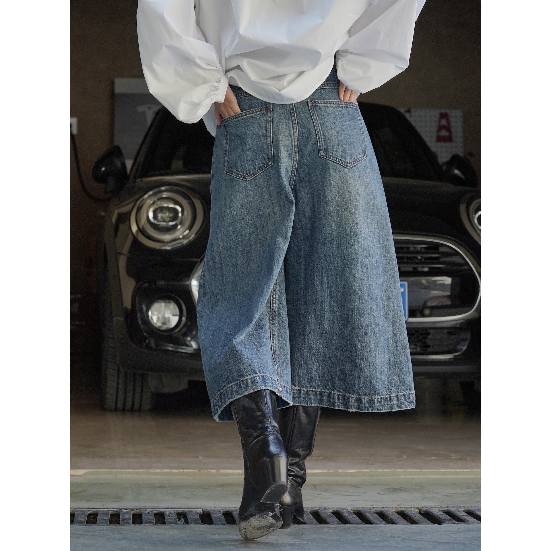 Ladies knee-high leather western boots with block heel Chichicherry