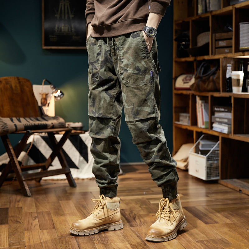 Men's Camouflage Cargo Jogger with Elastic Waistband, Utility Pockets, and Drawstring Chichicherry