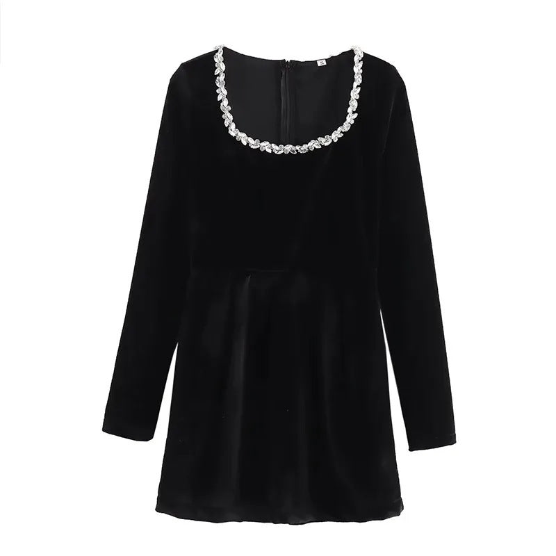 Women's Velvet Mini Dress with Square Neckline, Beaded Flower Embellishment, and A-Line Silhouette Chichicherry