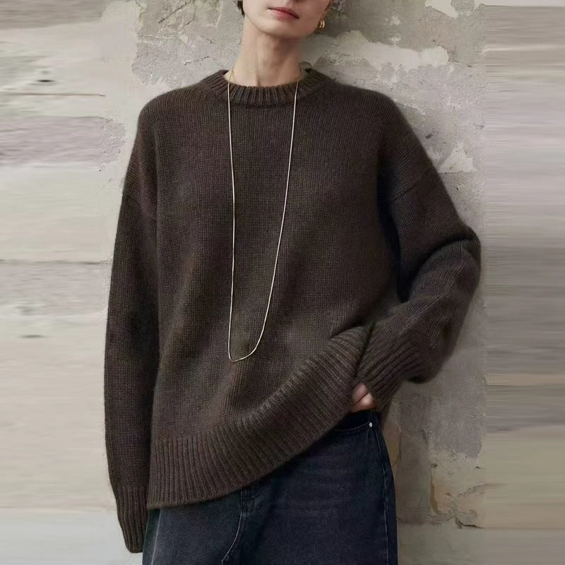 Women's Oversize Fine Knit Sweater with Round Neck, Dropped Shoulder and Ribbed Hem Chichicherry