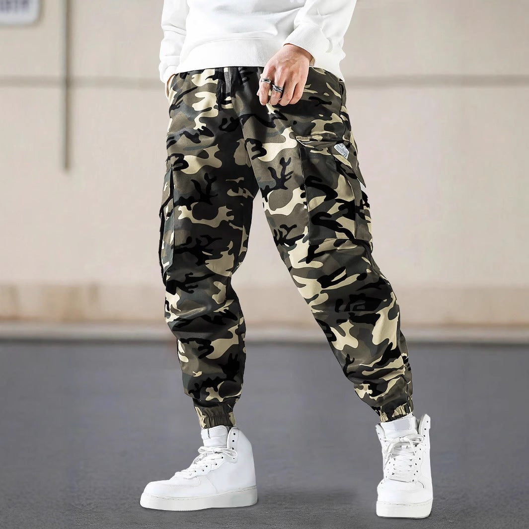 Men's cargo jogger pants with camo pattern, elastic waistband, and ankle cuffs Chichicherry