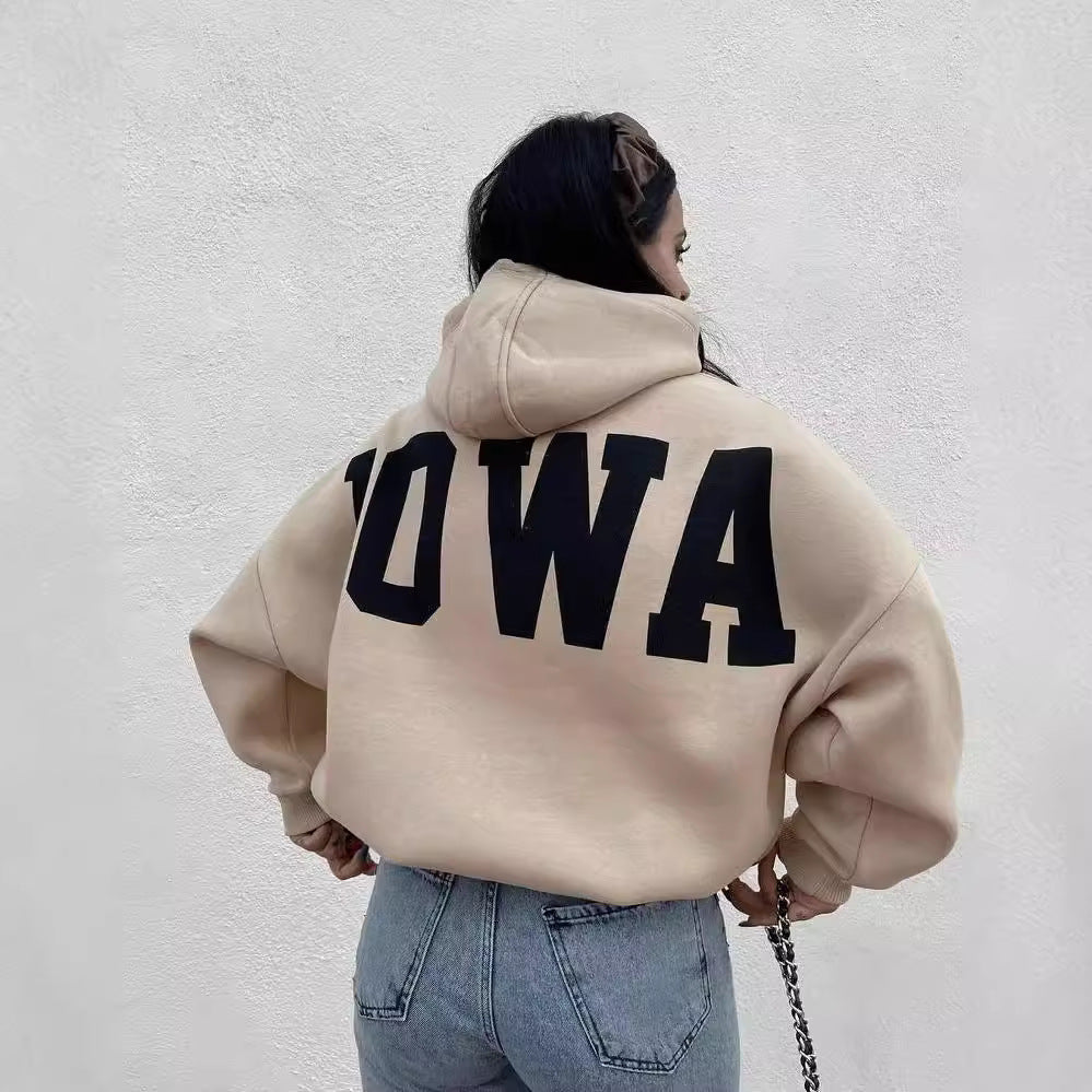 Damen Oversized Cropped Hoodie mit großem Lettering, Kapuze und relaxed Fit Chichicherry