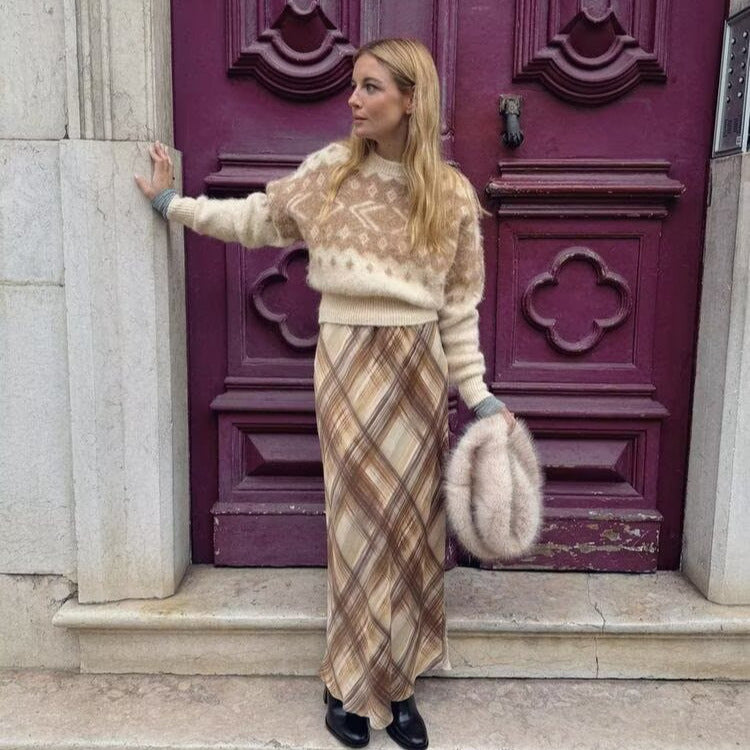 Women's Fluffy Knitted Sweater with Norwegian Pattern and Boxy Fit Chichicherry
