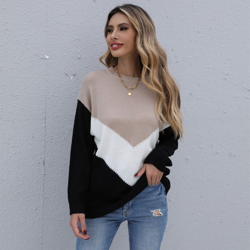 Women's Oversized Fine Knit Sweater with Chevron Color Block and Round Neck