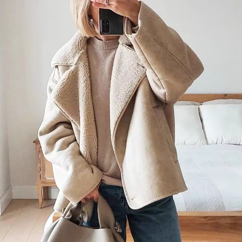 Ladies short jacket in lamb fur look with shawl collar and side patch pockets Chichicherry