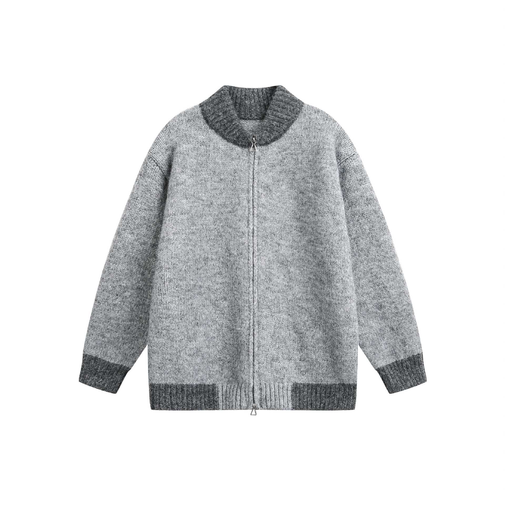 Women's chunky knit zip jacket with high ribbed collar and two-tone cuffs Chichicherry
