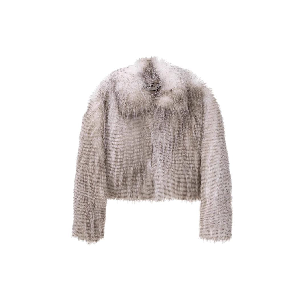 Women short-cut faux fur jacket with striped high-pile texture and notched collar Chichicherry