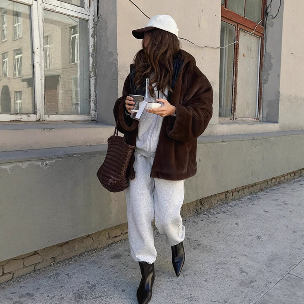 Women's Boxy Short Coat made of vegan Faux Fur with hood, concealed zipper & casual silhouette Chichicherry