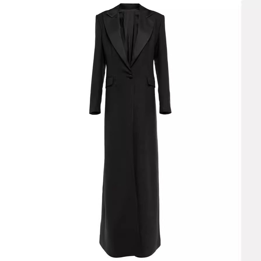 Women's maxi dress in tuxedo style with deep V-neck and tailored single-button closure Chichicherry