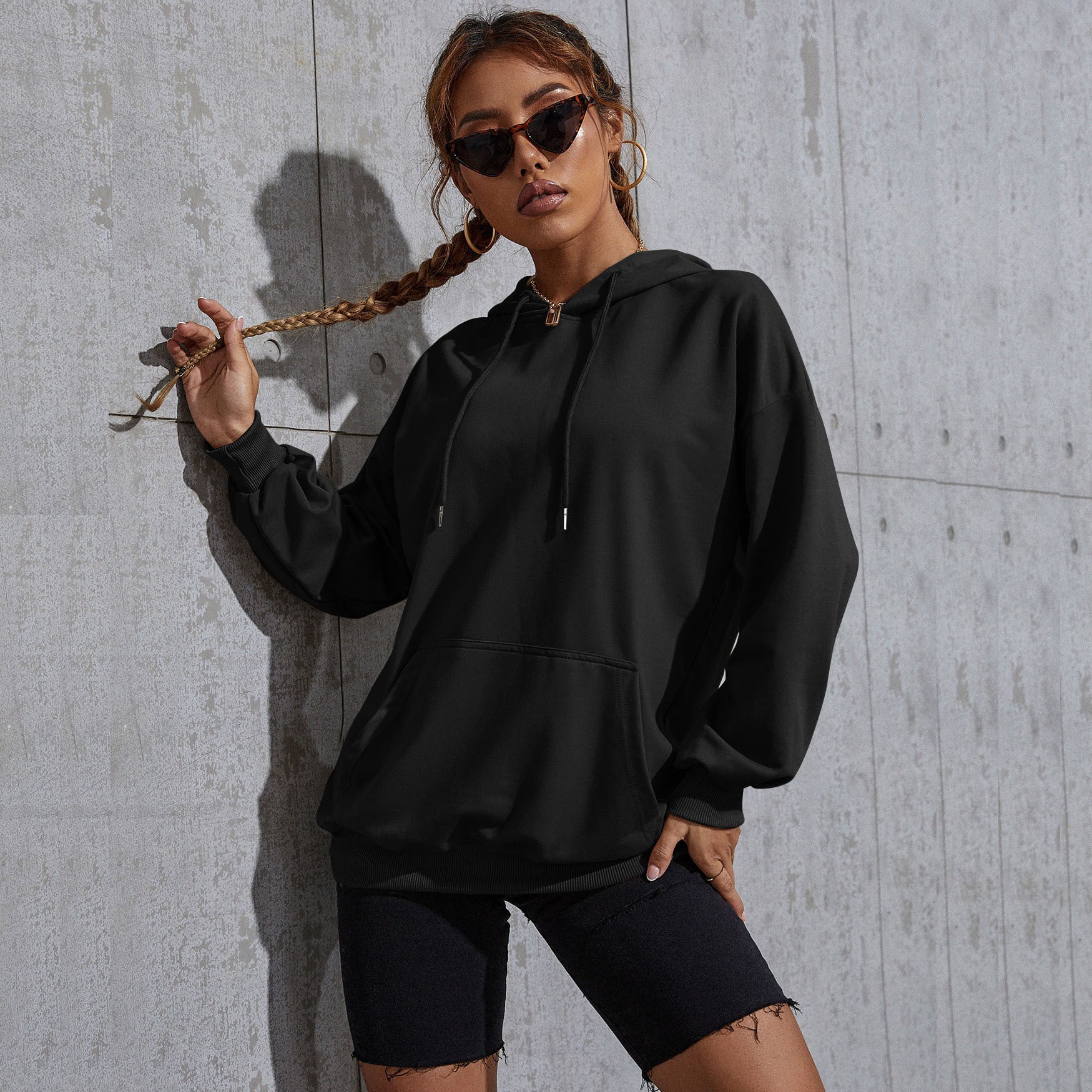 Womens Oversized Hoodie with Kangaroo Pocket and Ribbed Cuffs Chichicherry
