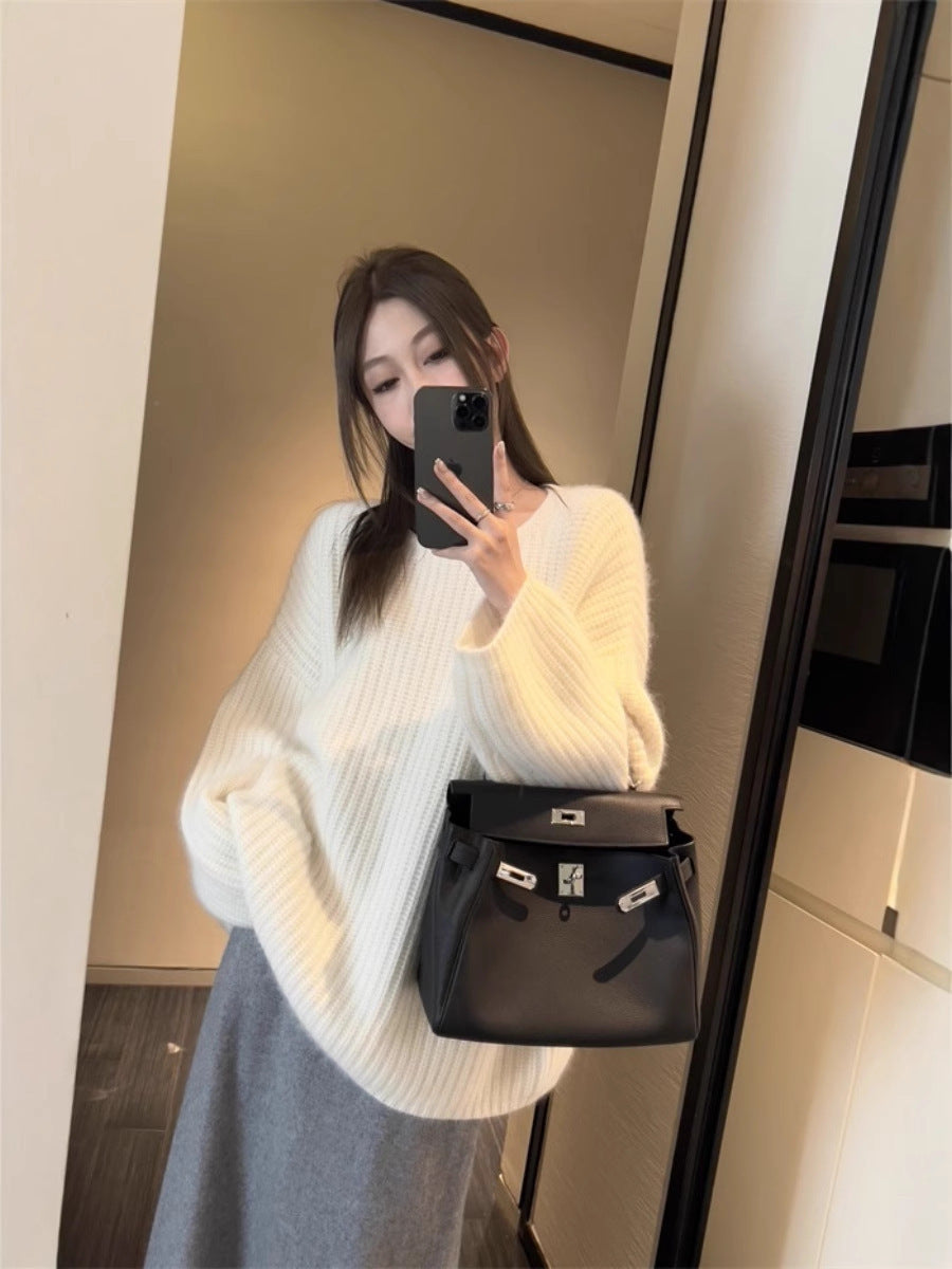 Women Oversize Fluffy Sweater in Mohair Look with Structured Ribbed Appearance Chichicherry