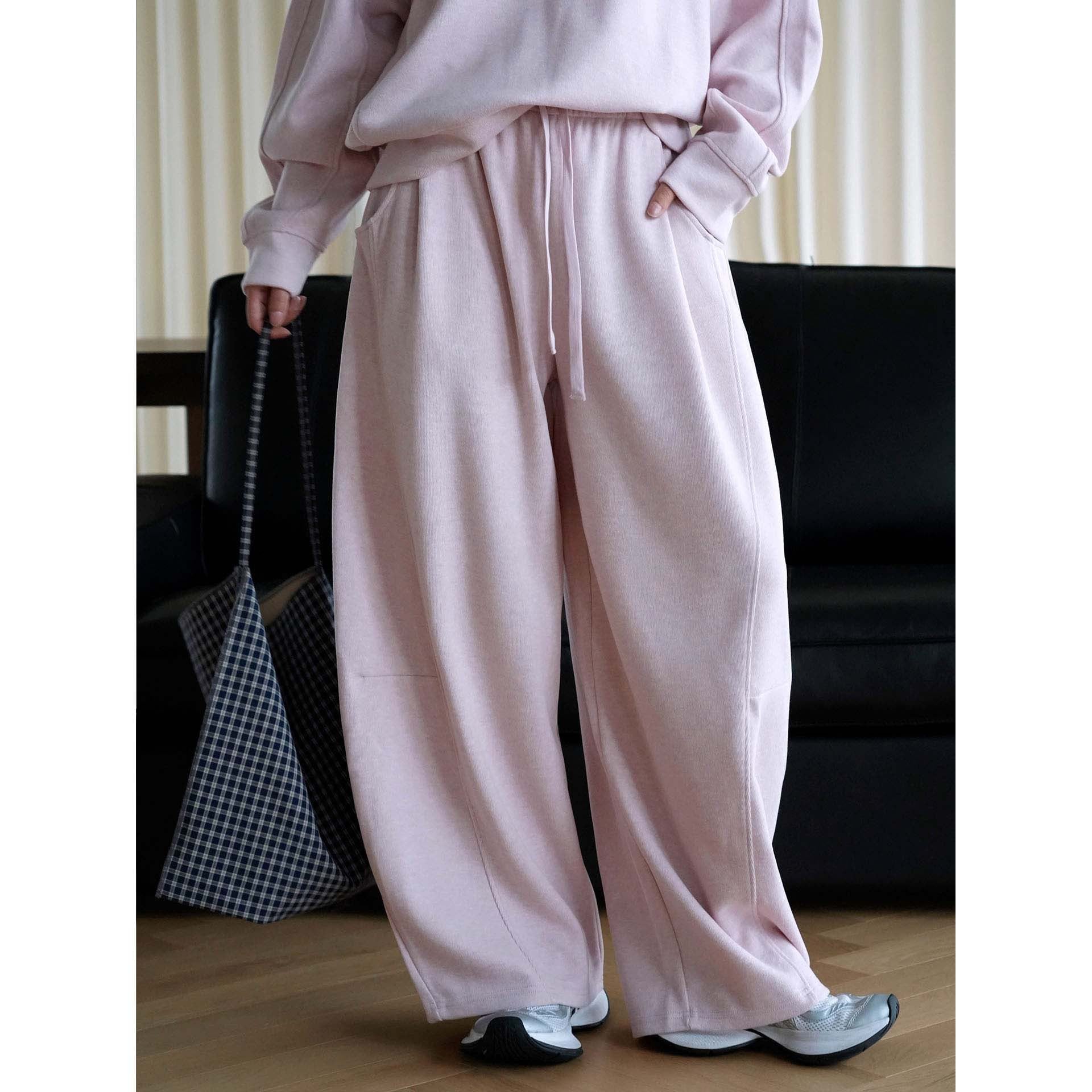 Women's Oversized Sweatshirt with Half Zip, Stand Collar and Raglan Sleeves Chichicherry