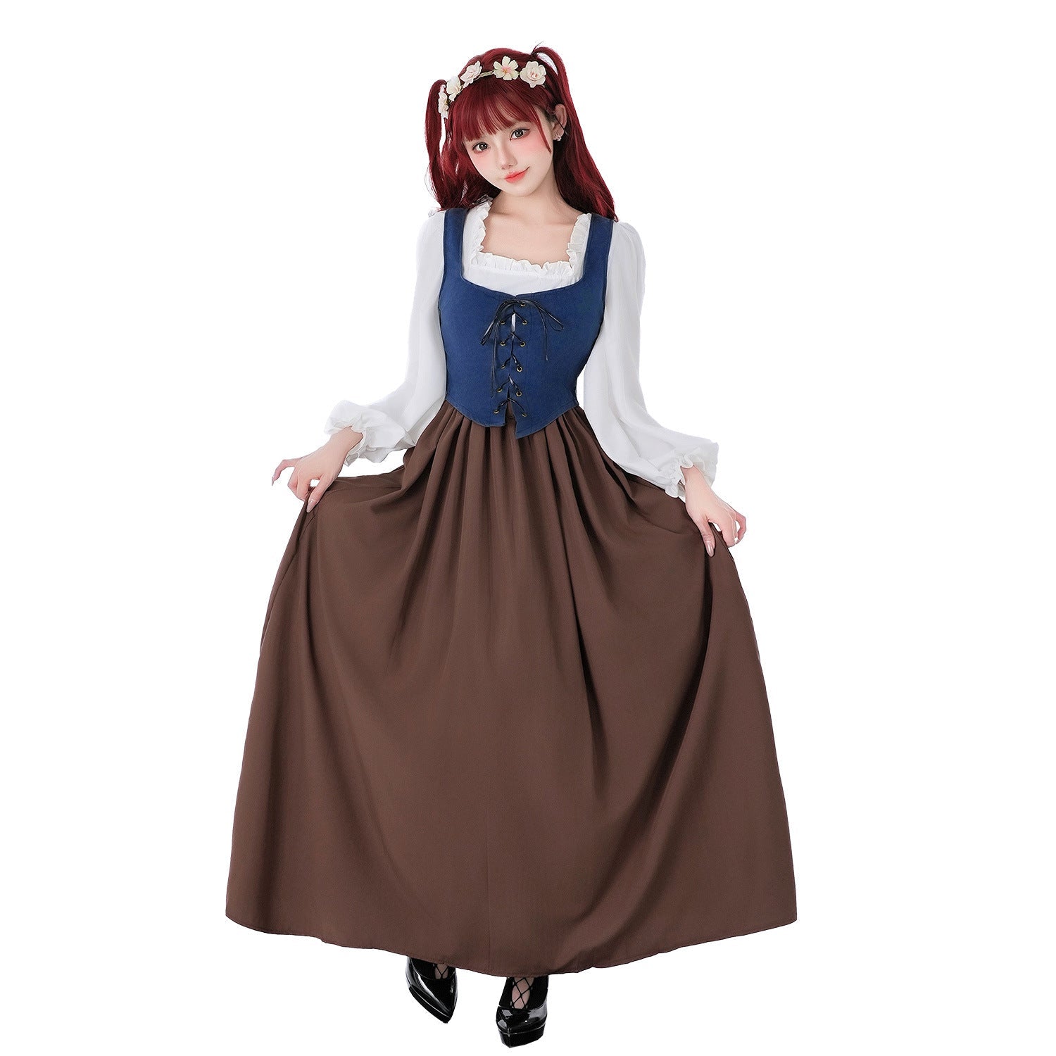 Women’s historical dirndl dress with stylish corset and flowing skirt Chichicherry