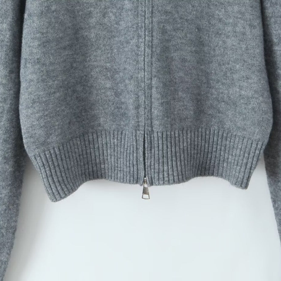Women Short-Cut Knit Jacket with Zipper and Removable Faux Fur Collar Chichicherry