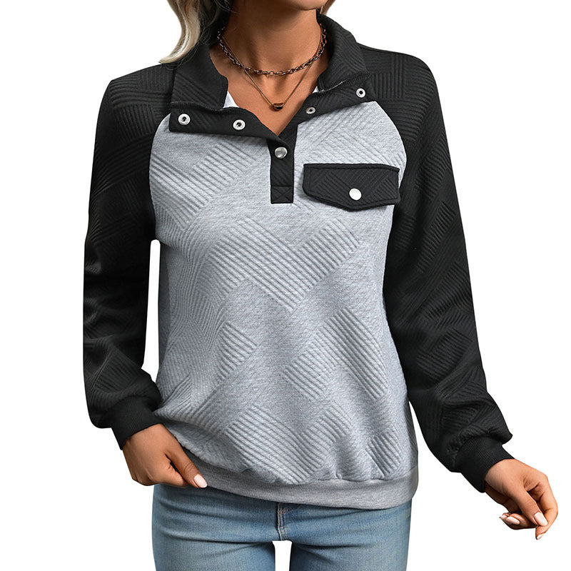 Women's quilted sweatshirt with raglan sleeves, snap-button placket and chest pocket Chichicherry