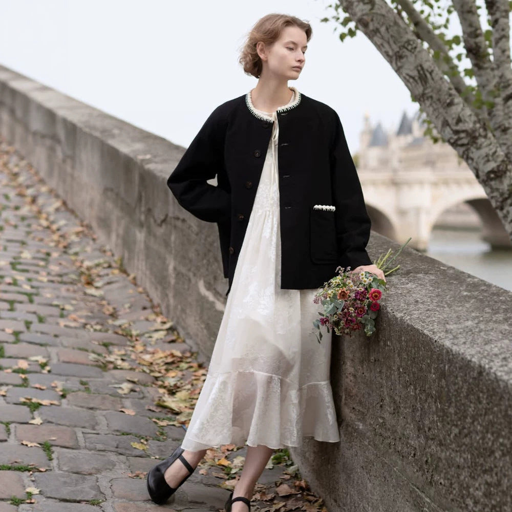 Ladies Boxy Short Jacket with Decorative Trim and Applied Pockets Chichicherry