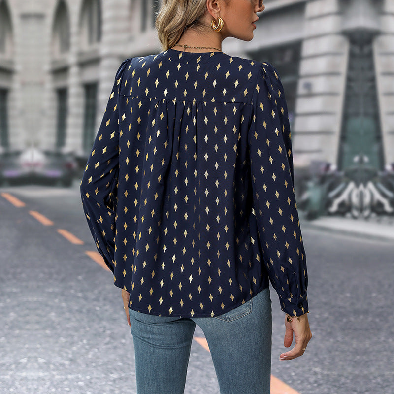 Women's loosely falling viscose fine blouse with stand-up collar, V-neck and balloon sleeves Chichicherry