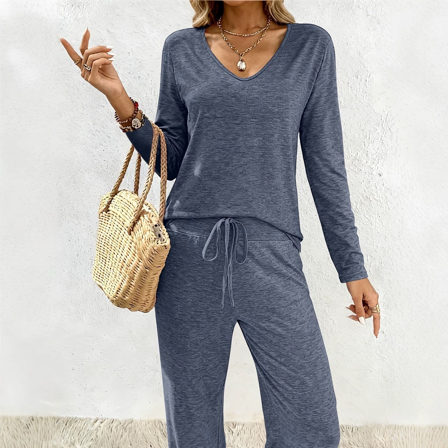 Women’s lounge set made of soft viscose-modal blend with V-neck, drawstring pants, and wide leg Chichicherry