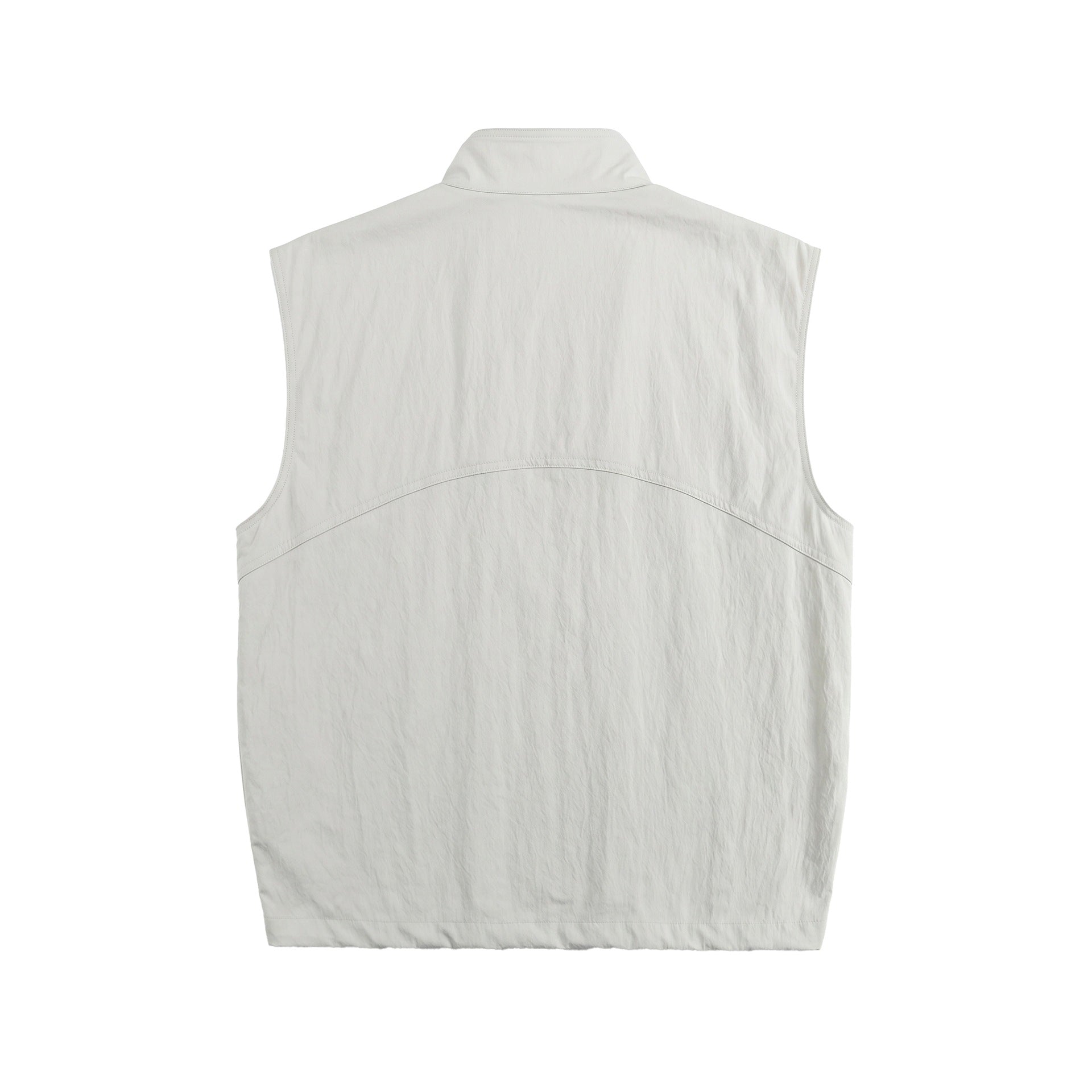 Men's utility vest with high stand-up collar, snap button placket and large patch pockets Chichicherry