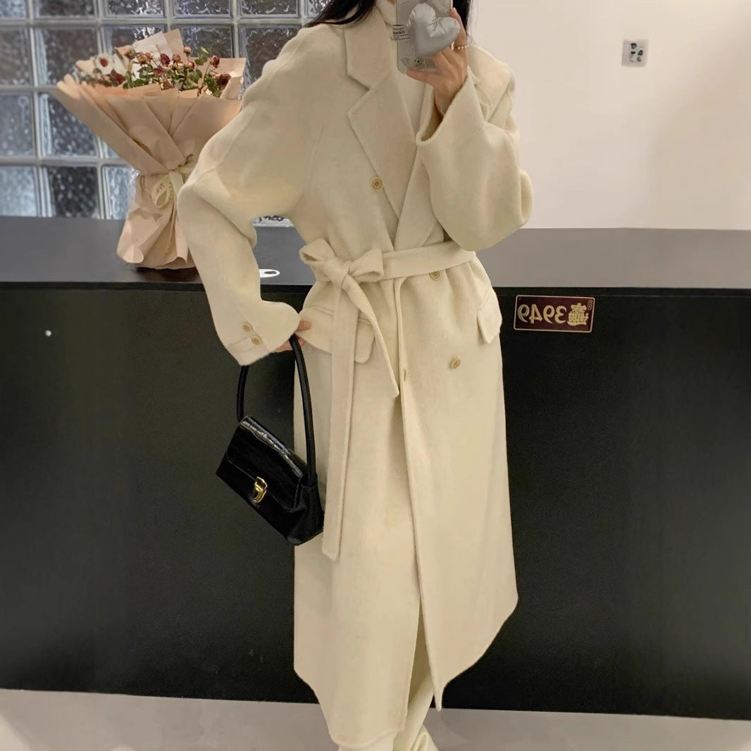 Women's Oversized Wool Blend Coat with Double-Breasted Button Placket and Pocket Flaps Chichicherry