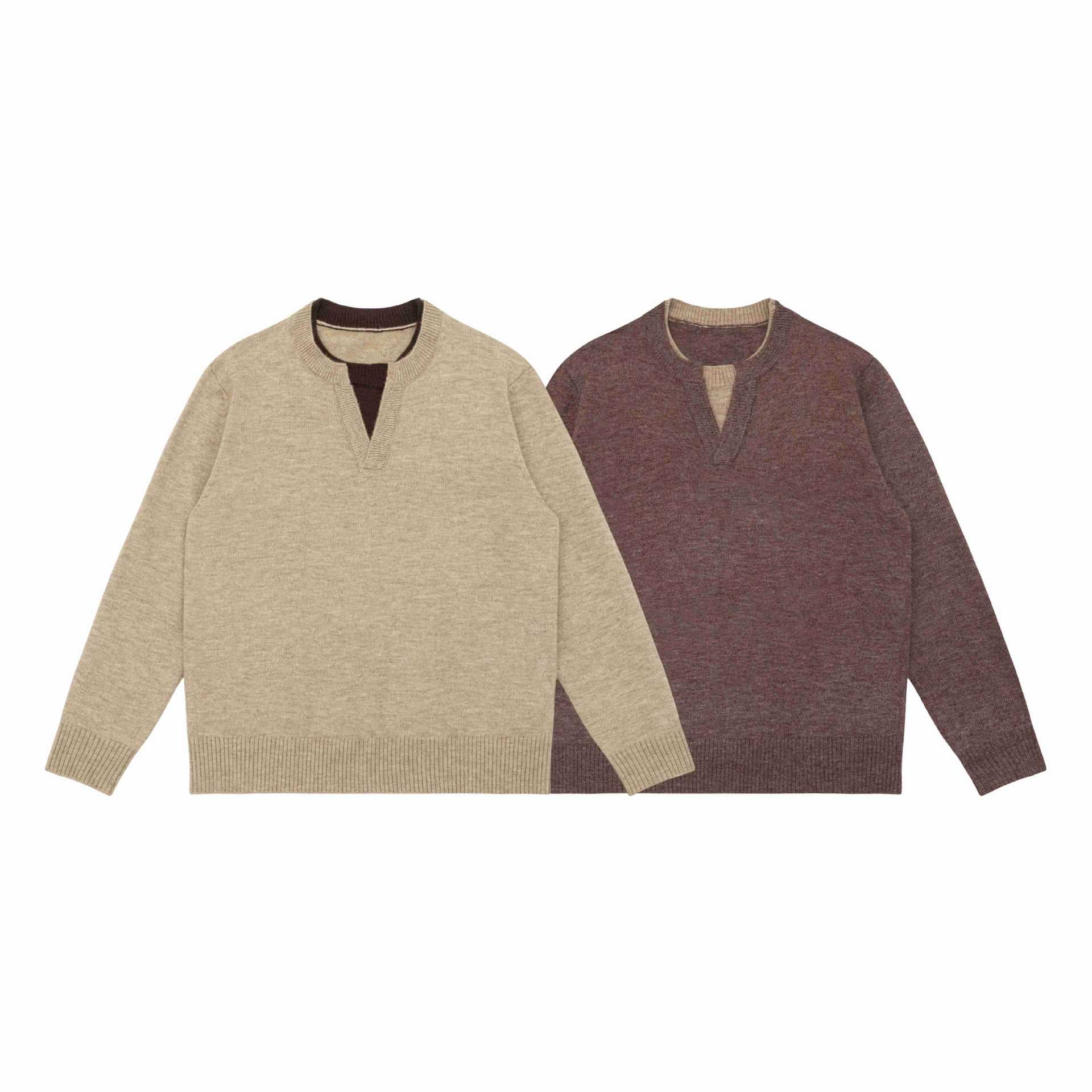 Unisex Chunky Knit Sweater with V-Notch Neckline and Contrasting Inner Trim Chichicherry