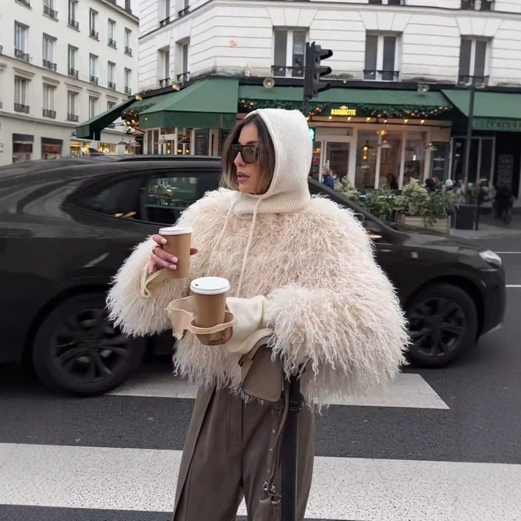 Ladies short bouclé faux fur jacket with voluminous long pile and boxy silhouette Chichicherry