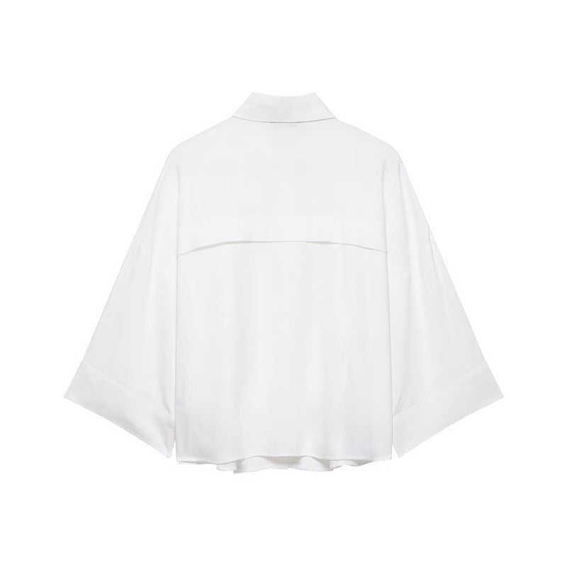 Women's Oversized Shirt Jacket with Three-Quarter Kimono Sleeves and Patch Pockets Chichicherry
