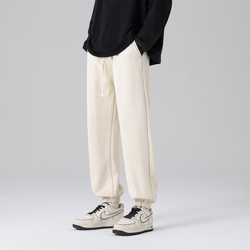 Men's joggers in a relaxed fit with a crease, drawstring, and elastic cuffs Chichicherry