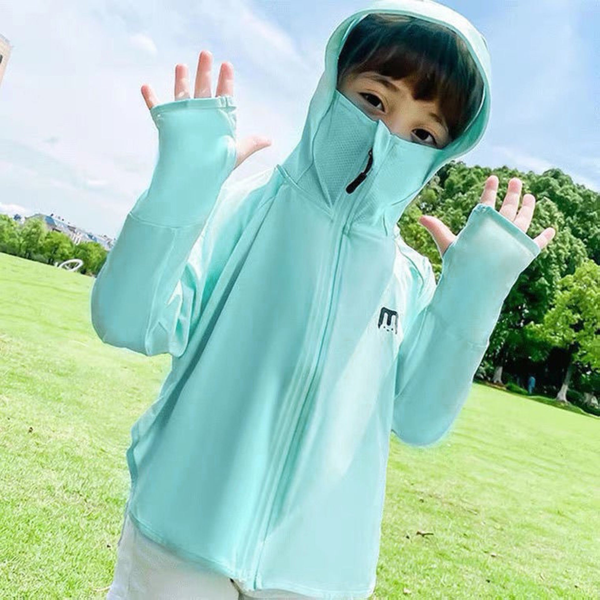 Unisex nan UV-protection hooded jacket for children with integrated face mask and thumb holes Chichicherry
