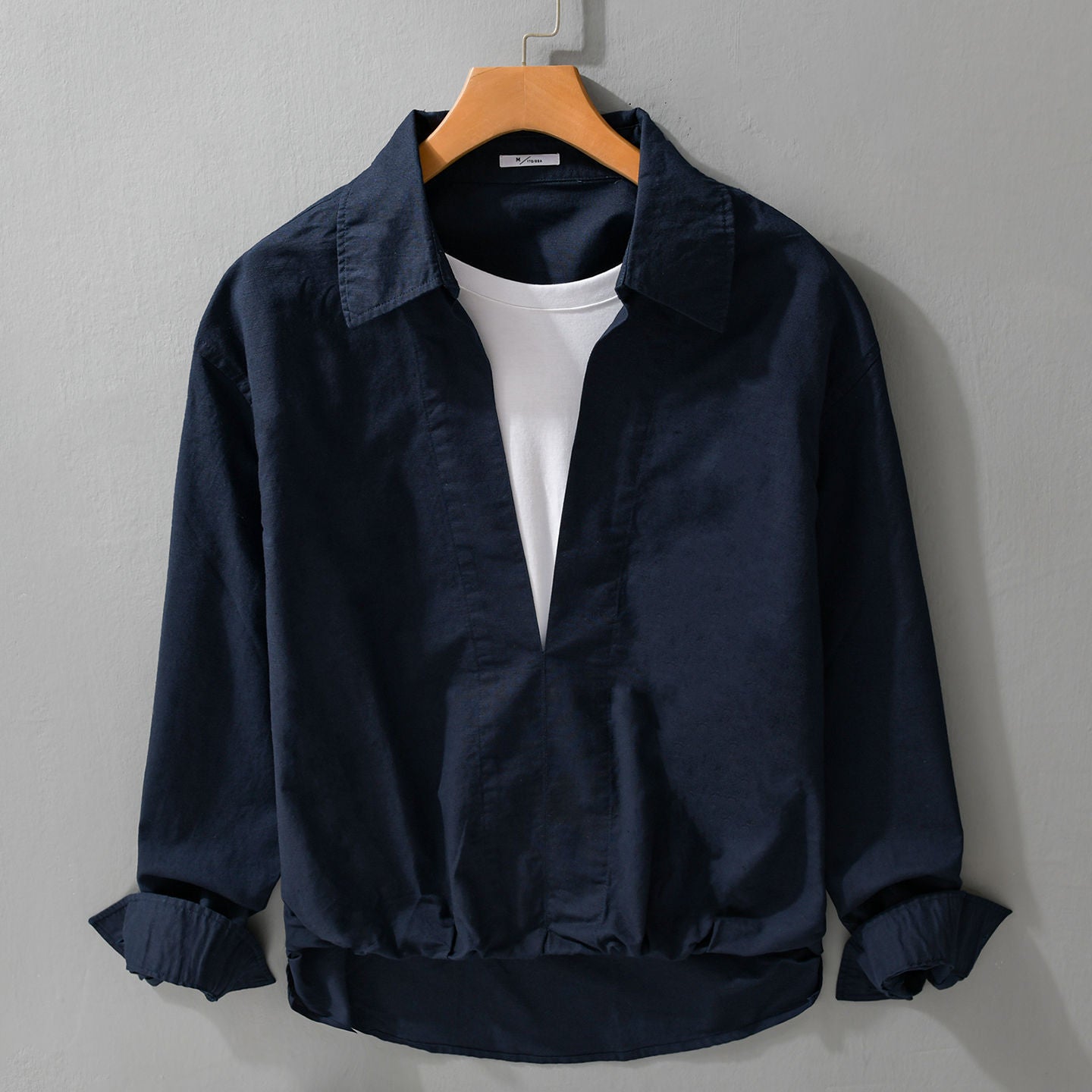 Men's Lightweight Linen Overshirt with V-Neck, Shirt Collar, and Elastic Hem Chichicherry