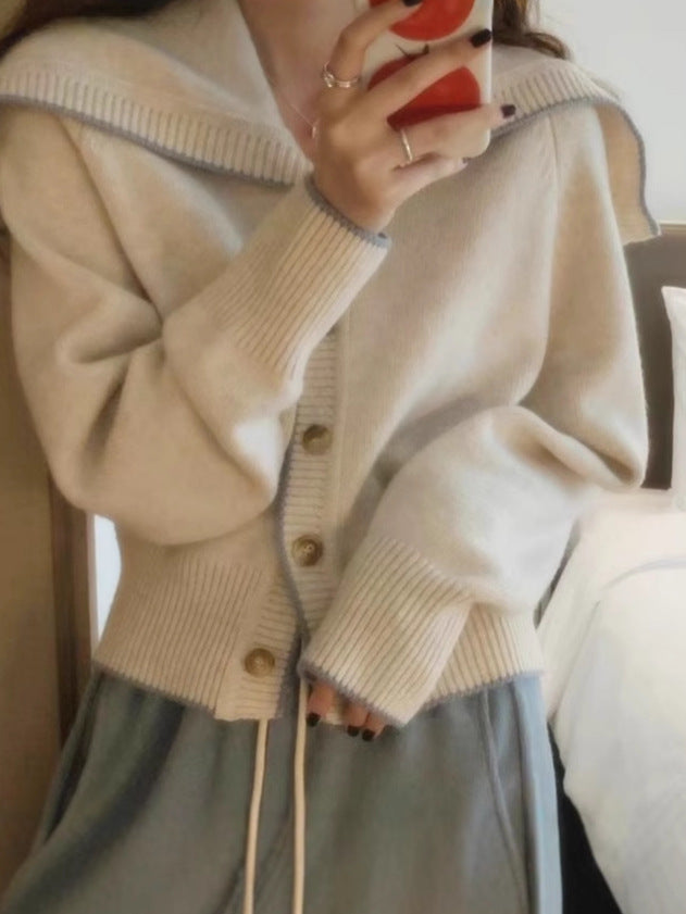 Women's knitted cardigan with oversized sailor collar and contrast edge Chichicherry