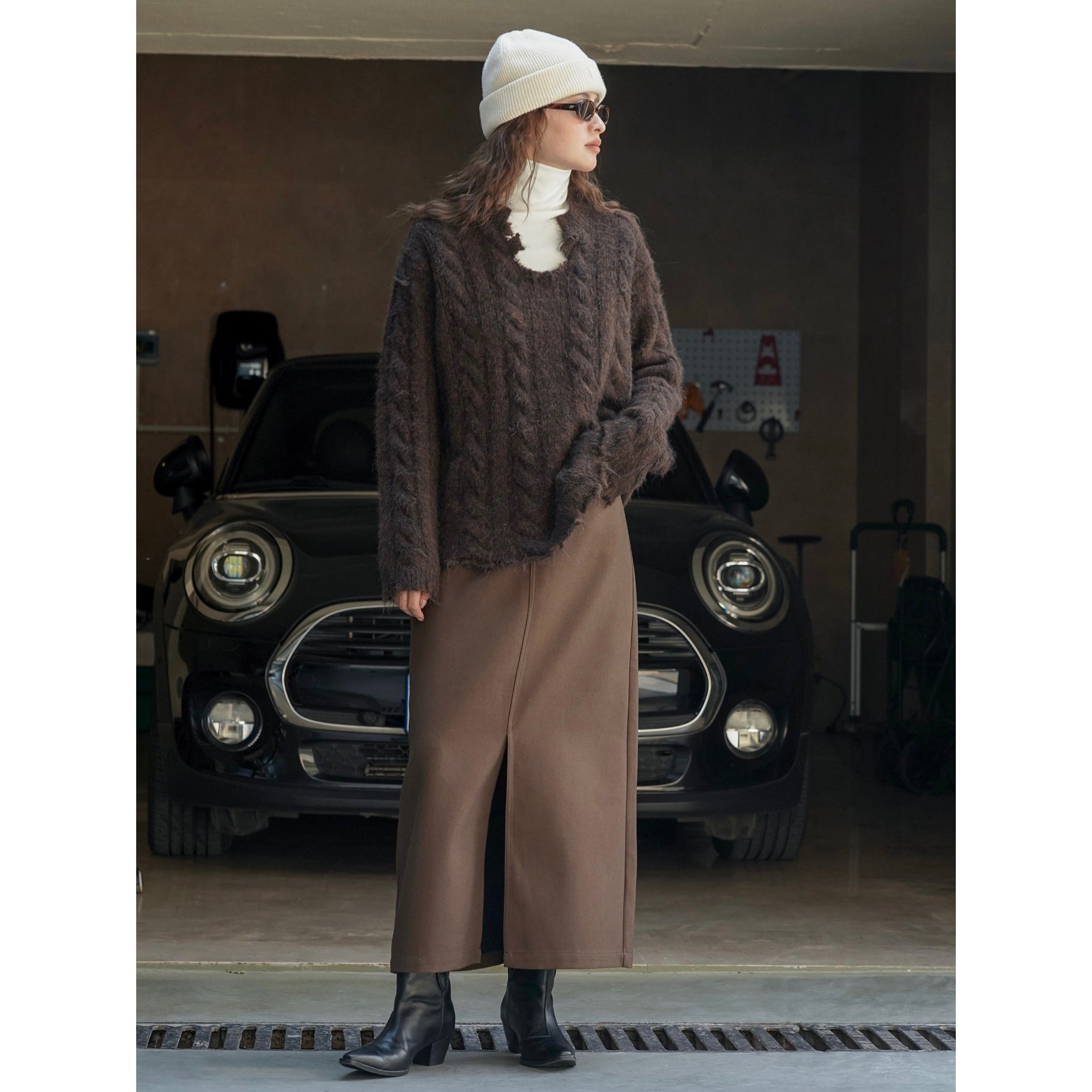 Women's Oversized Mohair-Optic Sweater with Fluffy Texture and Relaxed Silhouette Chichicherry