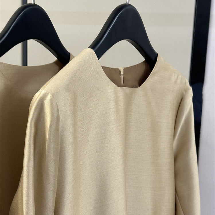 Women's elegant and airy blouse with structure Drune