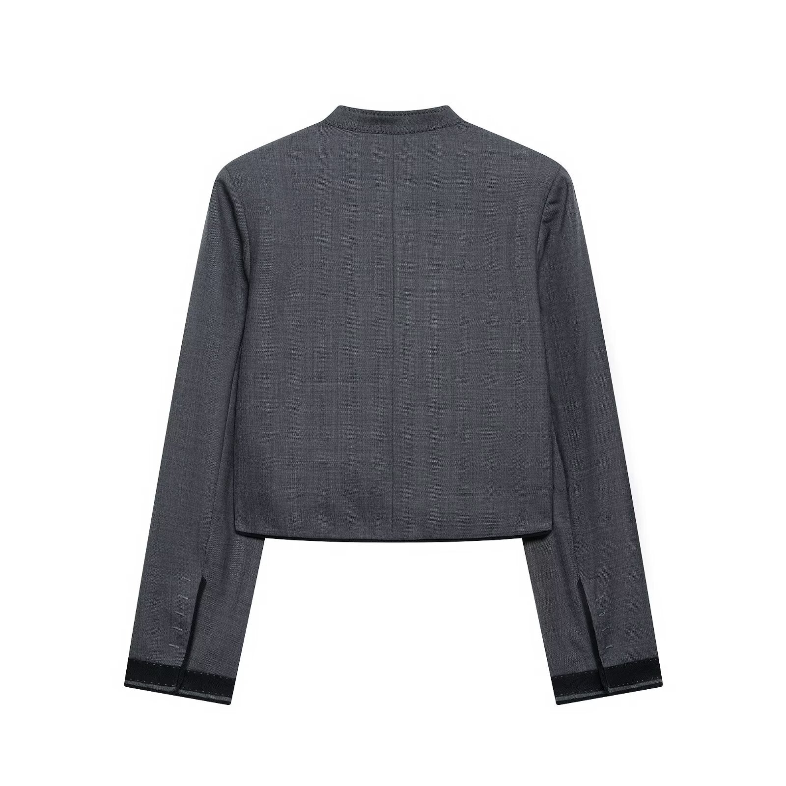 Women's Short Jacket in Mandarin Style with Decorative Knot Closure and Tailored Silhouette Chichicherry