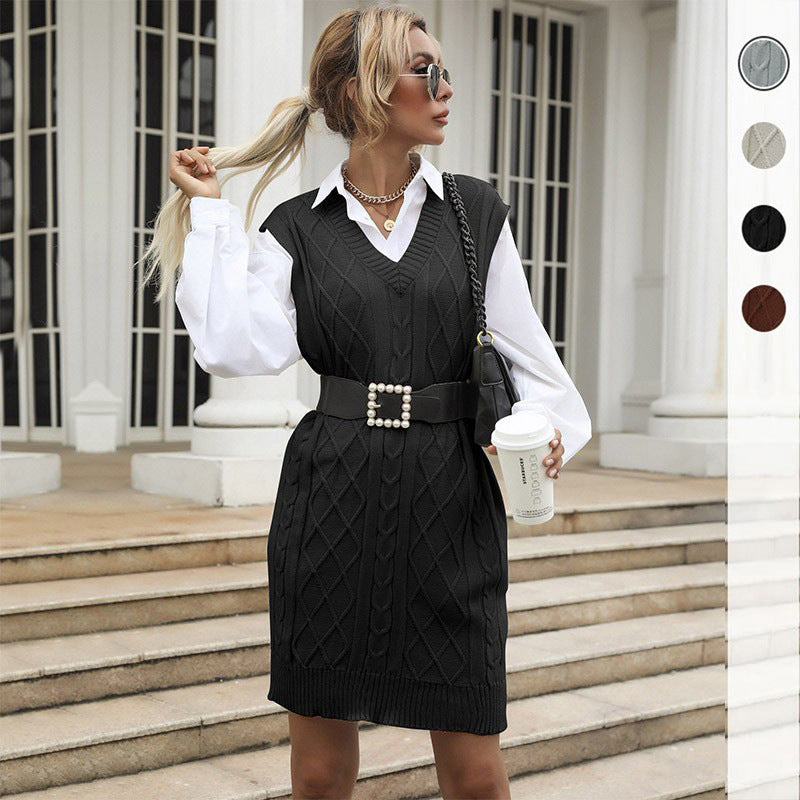 Women's Cable Knit Long Vest with V-Neck and Oversized Silhouette Chichicherry