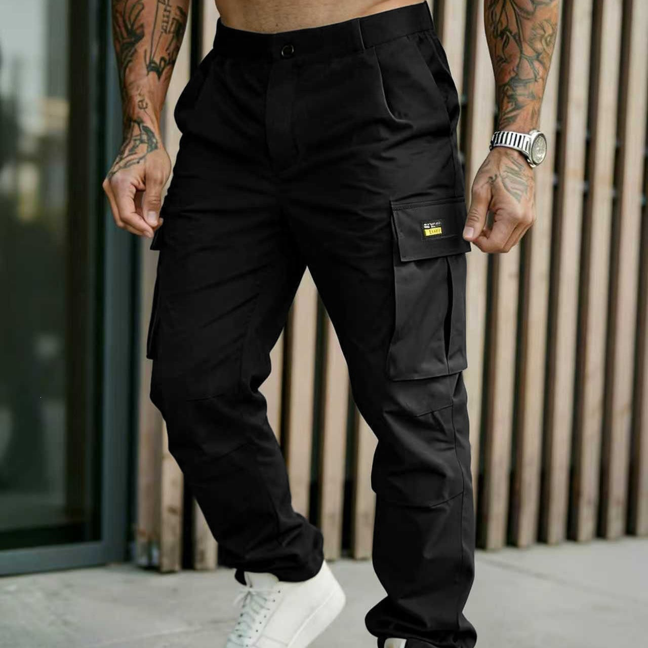 Men's cargo pants with tapered leg and multifunctional pockets Chichicherry