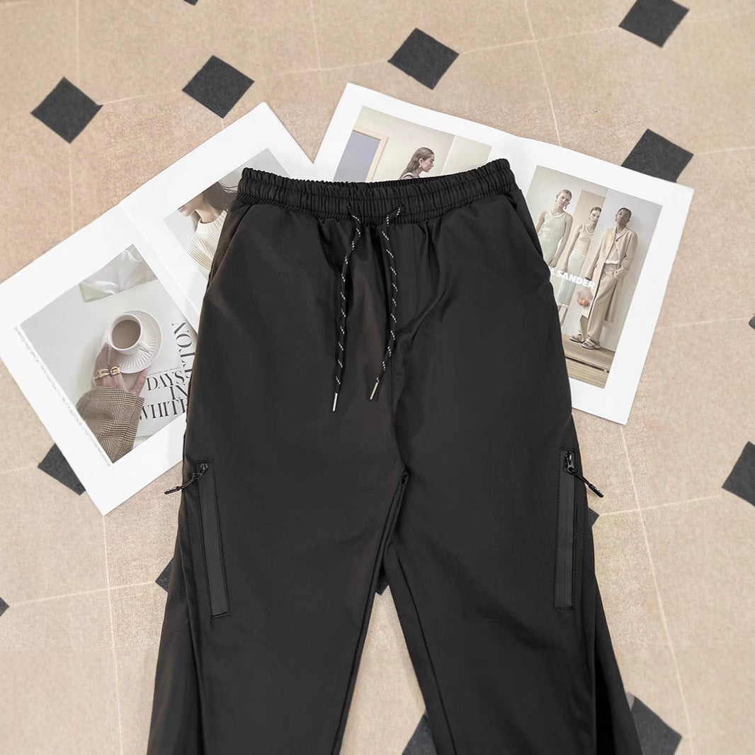 Unisex sporty jogging pants with adjustable waistband and side pockets Chichicherry