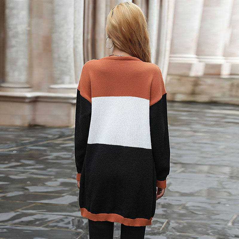 Women's Long Relaxed Cardigan made of soft fine knit with color block design and patch pockets Chichicherry