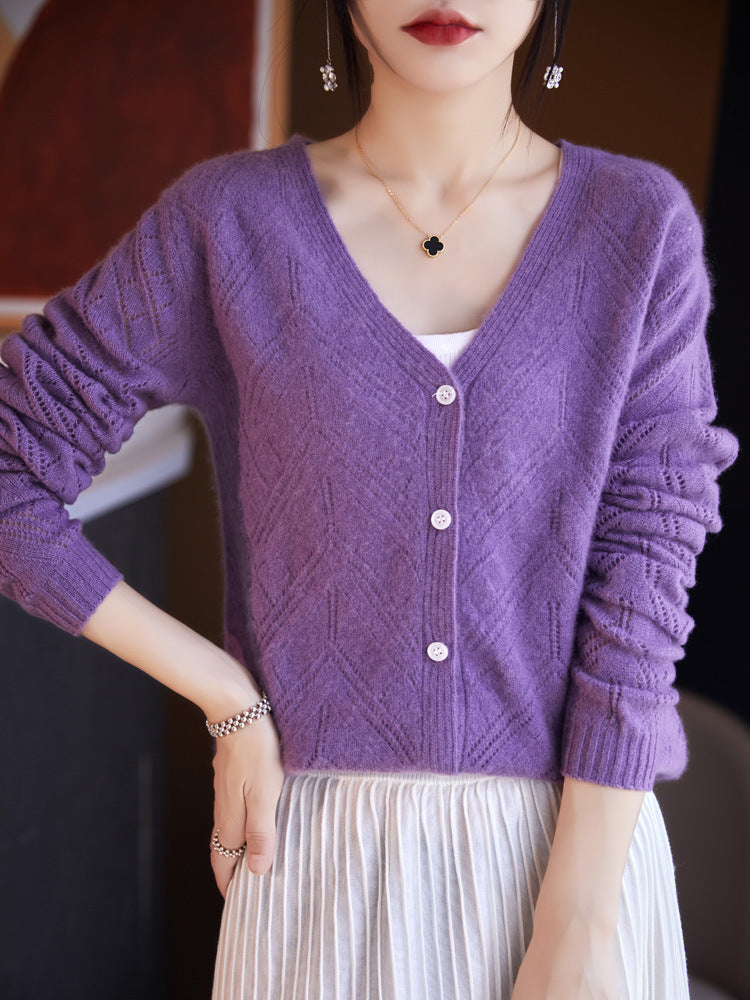 Women’s Light Openwork Cardigan with Geometric Hole Structure and Boxy Short Shape Chichicherry