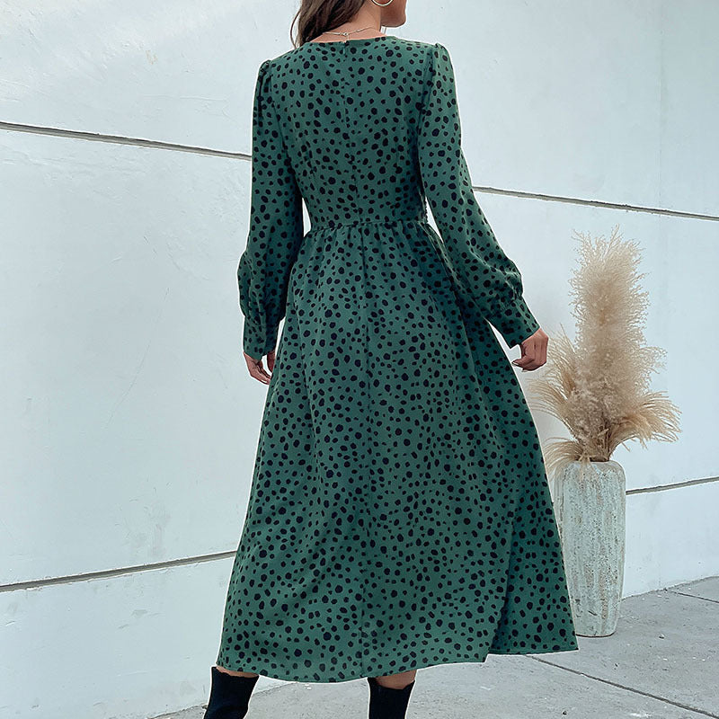 Women's maxi dress with V-neck, wrap waist and fine dotted print Chichicherry