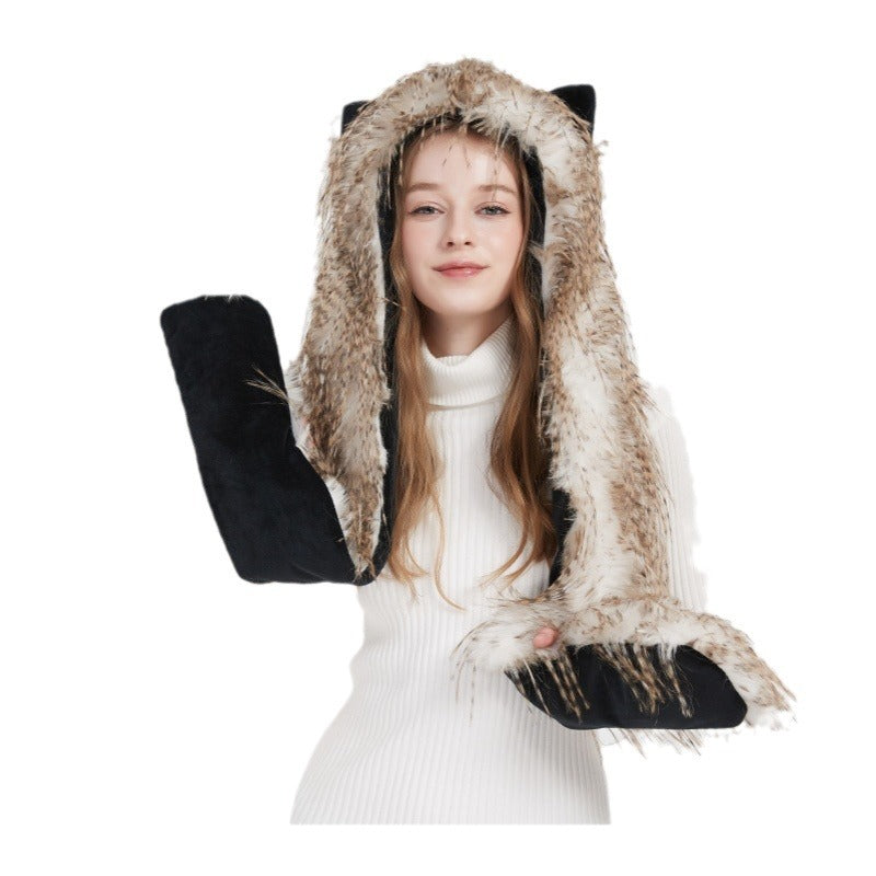 Women's hooded scarf made of luxurious faux fur with ear application and long stola ends Chichicherry