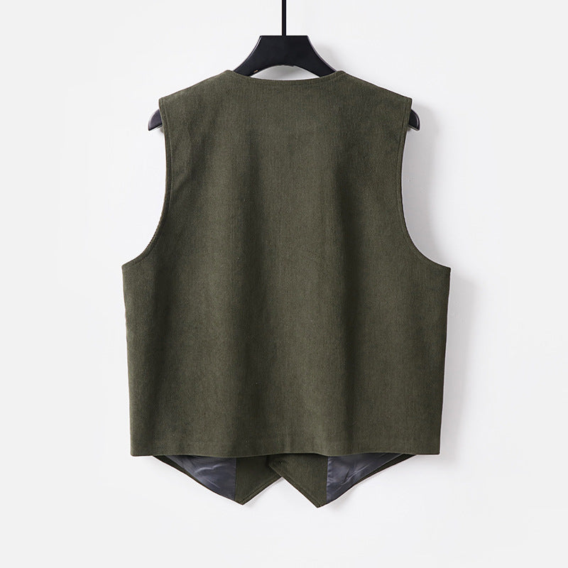 Men's cord waistcoat with V-neck, lightly padded and with patch pockets Chichicherry