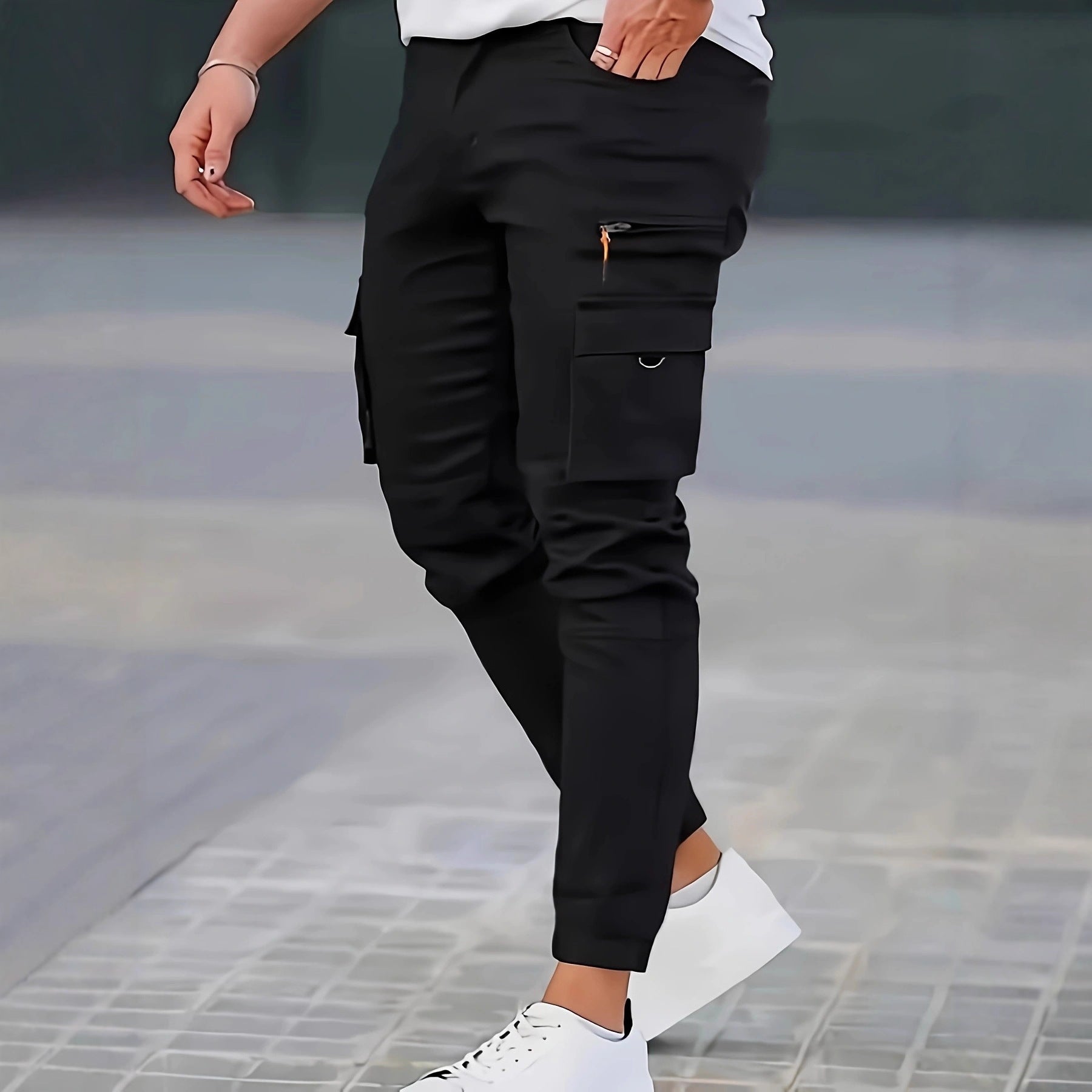 Men's Tapered Cargo Jogging Pants with Zipper and Flap Pockets Chichicherry