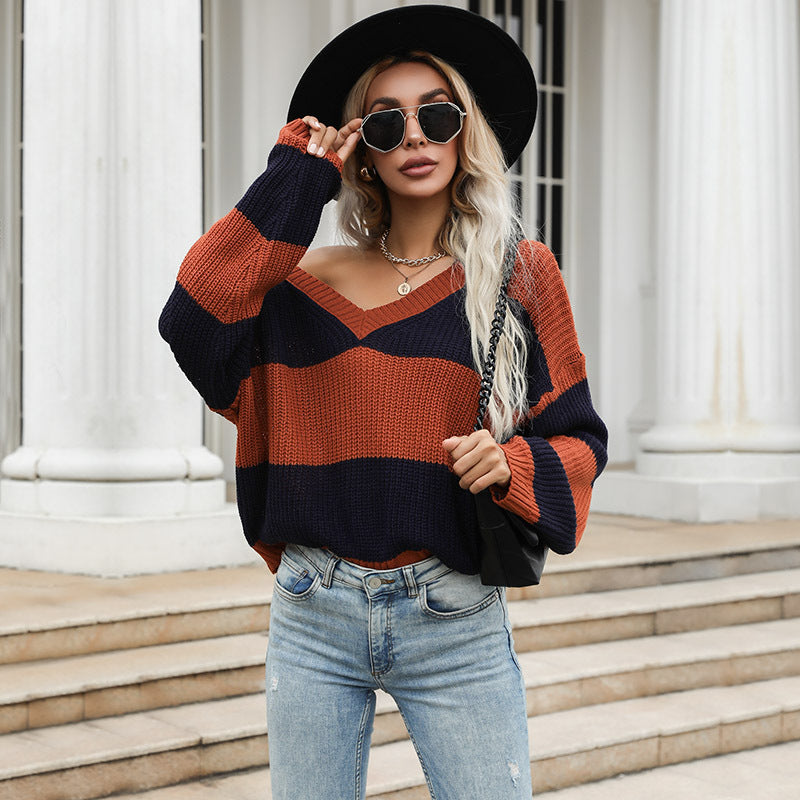 Women's Striped Oversize V-Neck Sweater in Chunky Knit Chichicherry