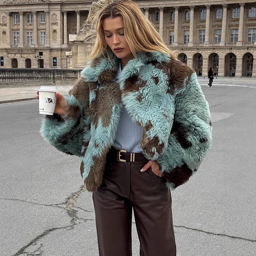 Women's Cropped Faux Fur Coat with Voluminous Shawl Collar Chichicherry